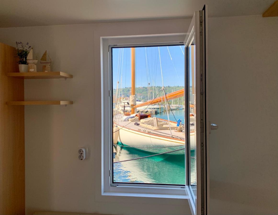 Bellavista Houseboat Apartment Portorose Exterior foto